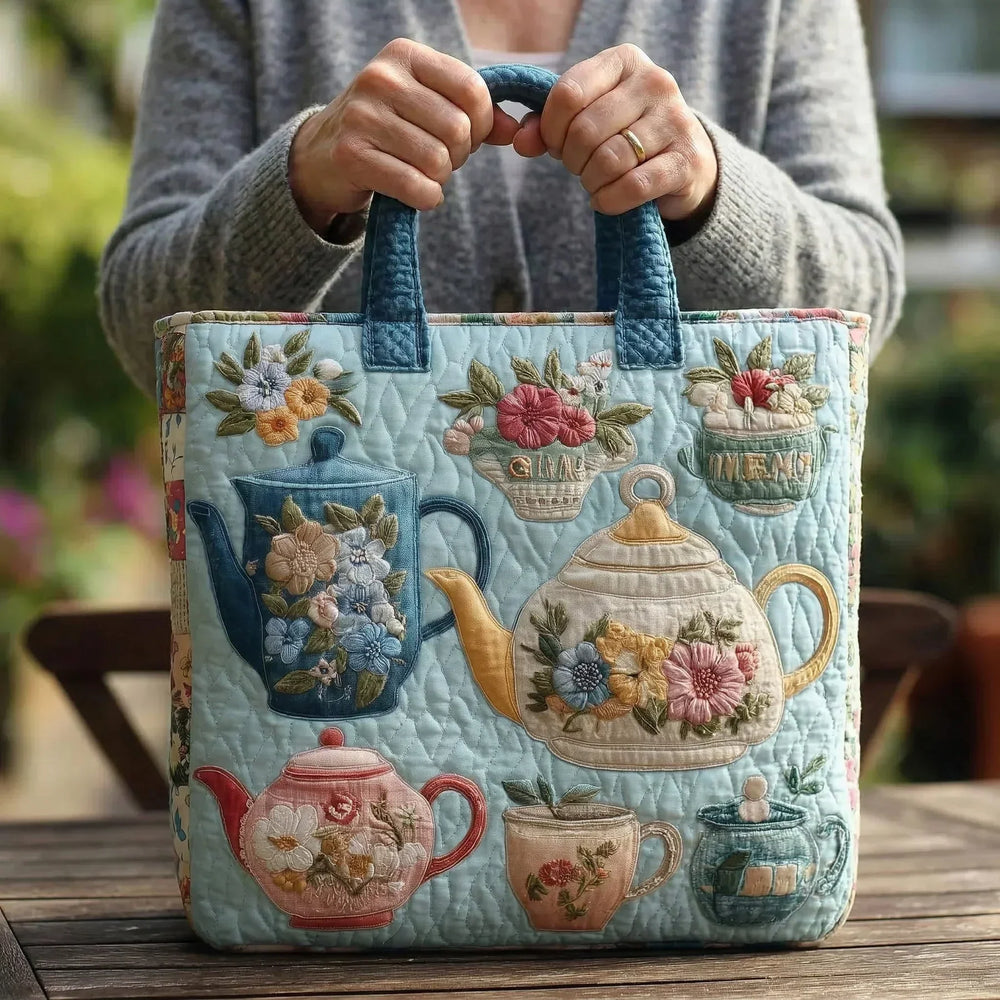Floral Pattern Quilted Artisan Tote